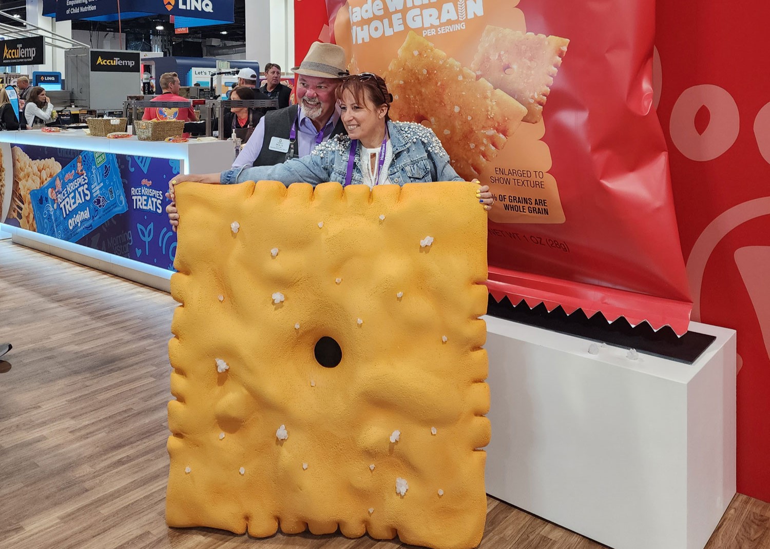01-cheez-it-booth